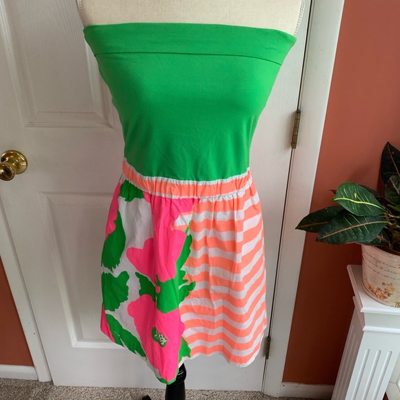 SOLD Lily Pulitzer strapless dress - Picture 2 of 8